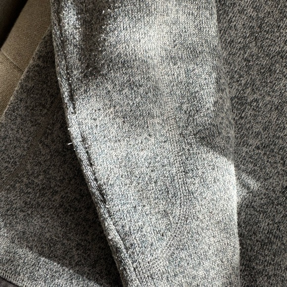 Patagonia men’s better sweater - Picture 5 of 5